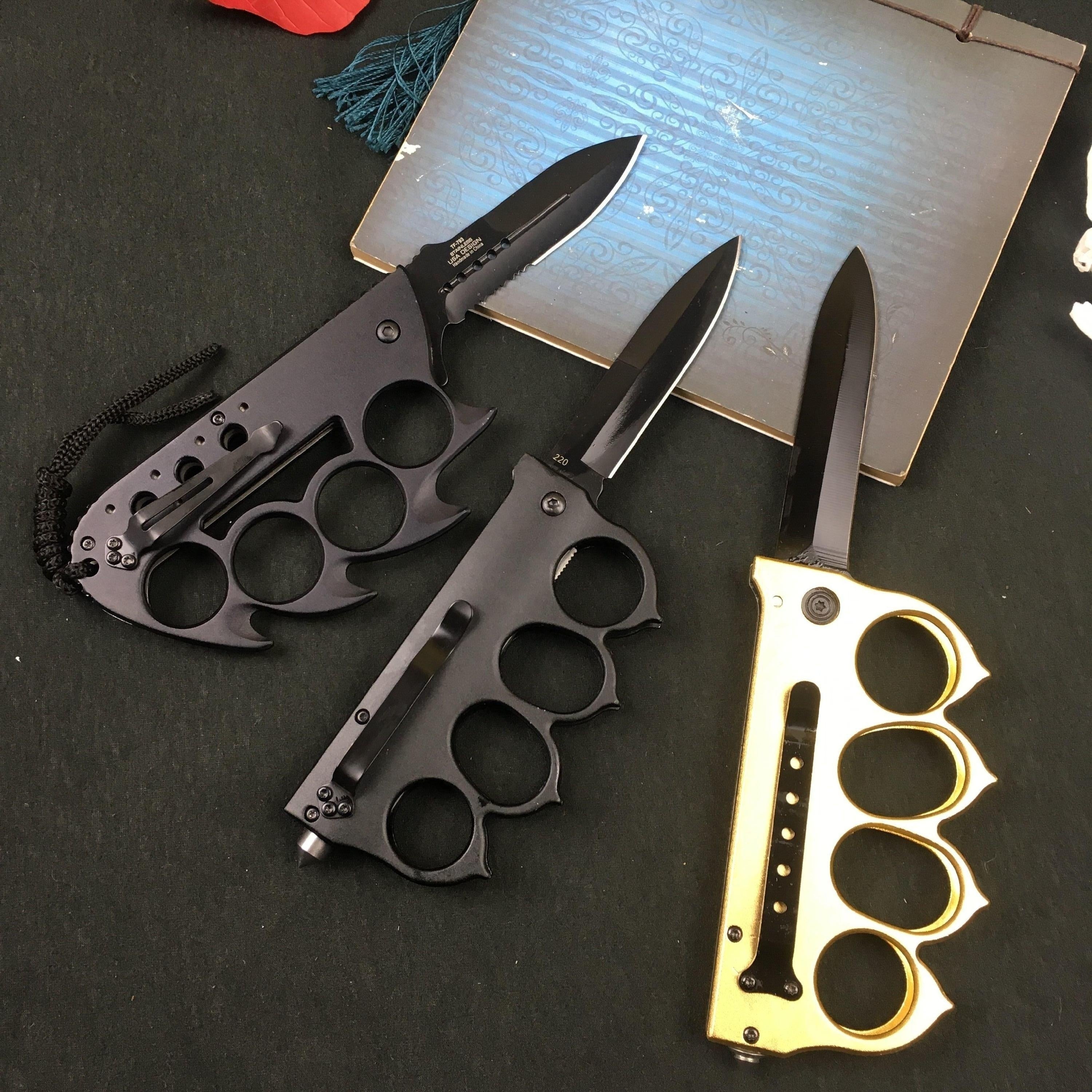 17 style Knuckle Trench Tactical Folding Pocket Knife 3D Ring Knife Brass Knuckles and Outdoor Multifunction Camping folding Knife High Hard Pocket Knife Hiking Field Survival