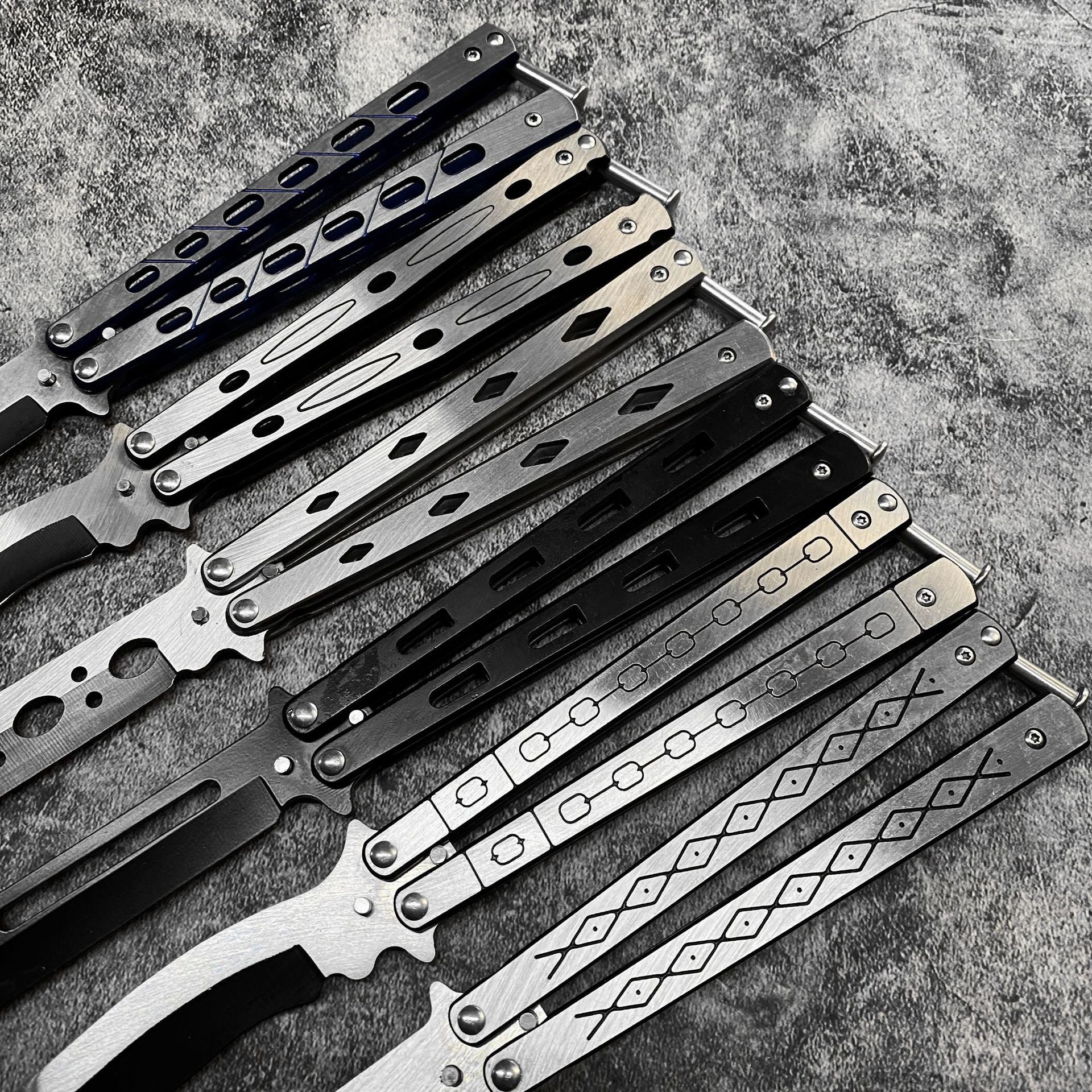 Butterfly Knife Folding Pocket Knife Knife Practice Flick Knife Practice Flick Knife Practice Comb Folding Knife Unopened Spot Training Knife