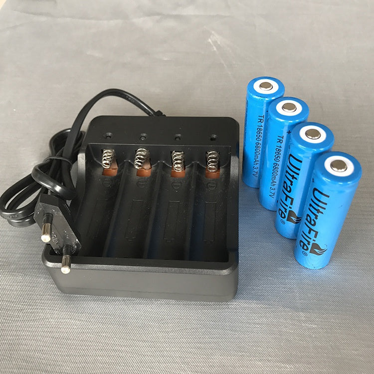 Explosive model Shenhuo 18650 lithium battery 6800 mAh UItraFire rechargeable lithium battery flashlight battery